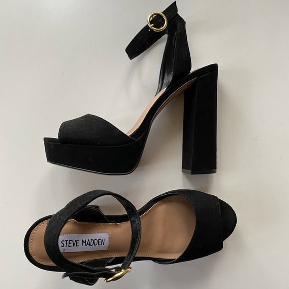 Steve Madden black heel size 7 - Picture 4 of 4